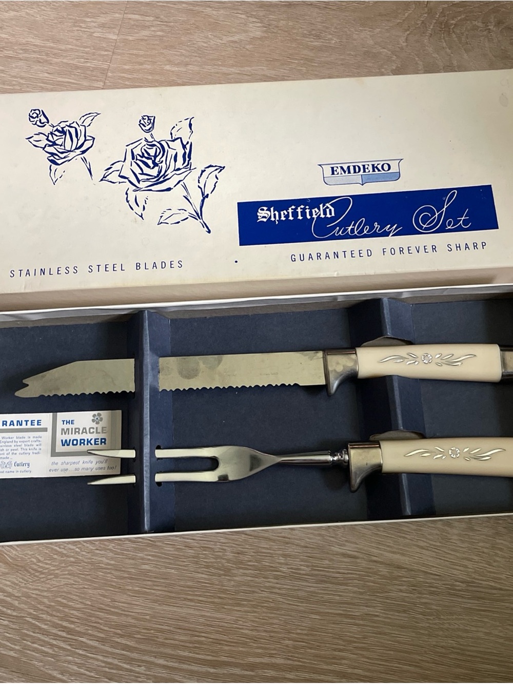 Vintage Sheffield Emdeko Cutlery Set
